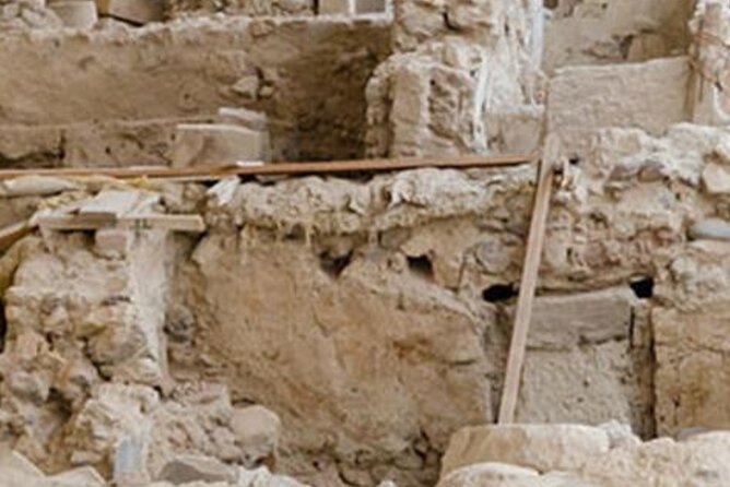 Private Historical Santorini Day Tour - Akrotiri Archaeological Site