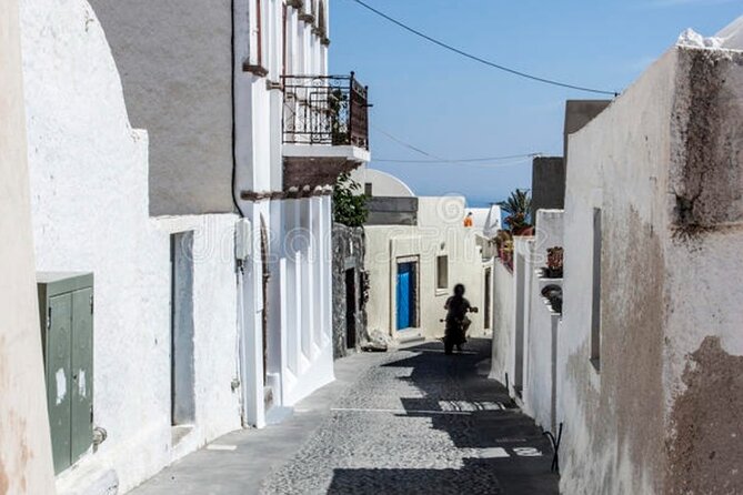Private Historical Santorini Day Tour - Logistics and Inclusions
