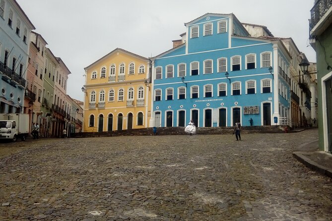 Private Historical Tour 5 Hours - Key Points