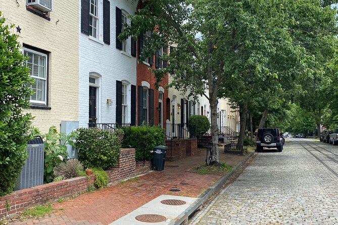 Private History of Old Town Alexandria Walking Tour - Small Group Size