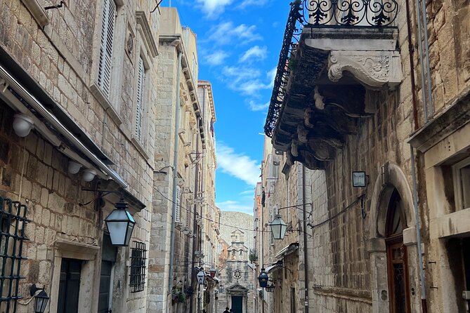 Private History Old Town and City Wall Tour in Dubrovnik - Cancellation and Reviews