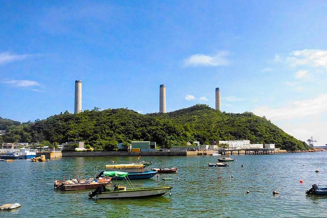 Private Hong Kong Lamma Island Day Tour - Exploring Lamma Island