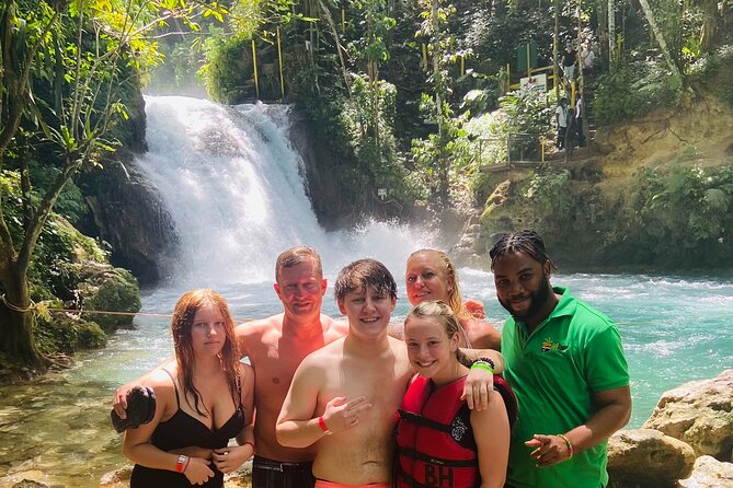 Private Horseback Ride, Swim in Blue Hole and Secret Falls - Booking Your Stay