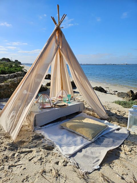 Private Horseback Riding +Picnic on the Beach - Picnic Experience