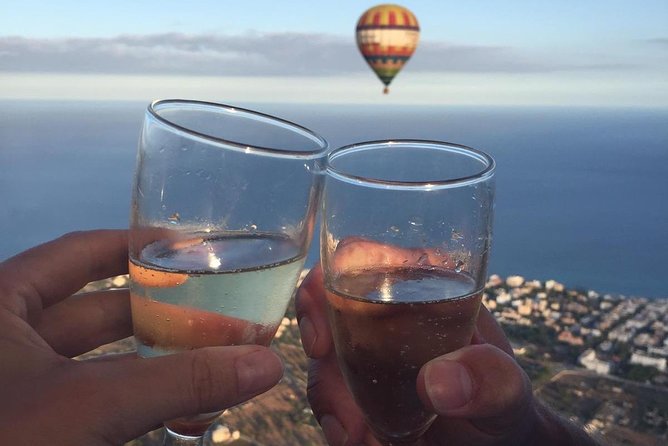 Private Hot Air Balloon Ride in Mallorca With Champagne and Snacks - Booking and Payment Options