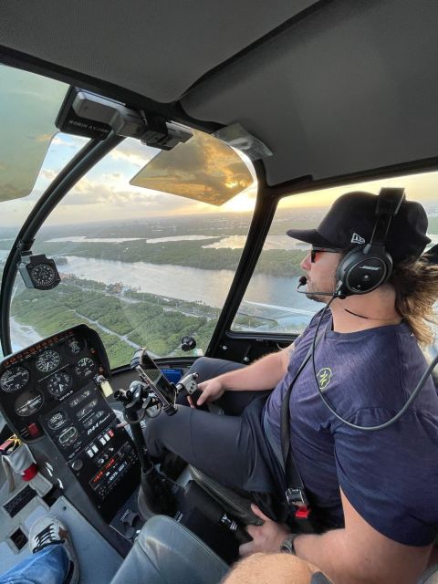 Private HOUR Helicopter Lauderdale -Everglades -Miami Beach - Frequently Asked Questions