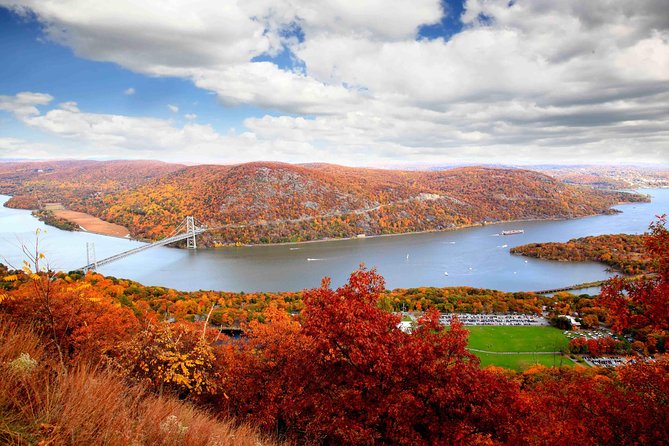 Private Hudson Valley Fall Foliage Helicopter Charter From Manhattan - Accessibility and Participation