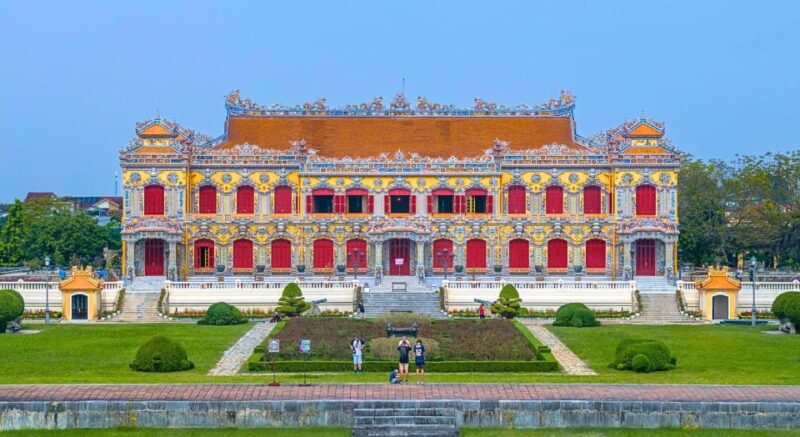 Private Hue Walking Tour to Imperial Citadel With Tour Guide - Tour Highlights