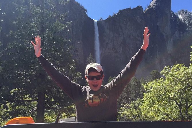 Private Hummer 4 X 4 Tour of Yosemite Including Hotel Pickup - Accessibility Guidelines
