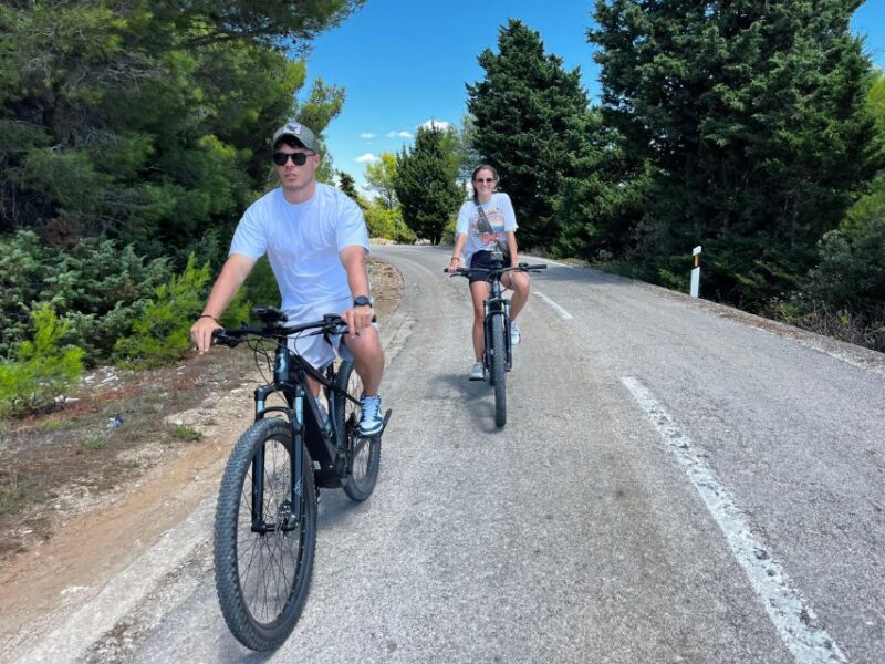 Private Hvar Island E-Bike Tour - Meeting Point and Customer Feedback