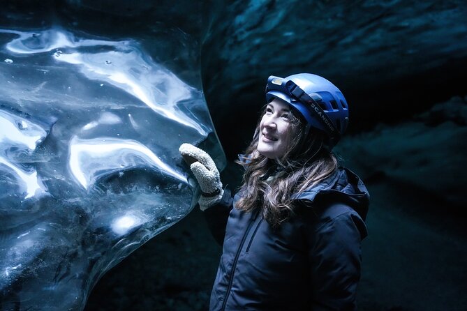 Private Ice Cave Tour in Vatnajokull With Photographer - Key Points