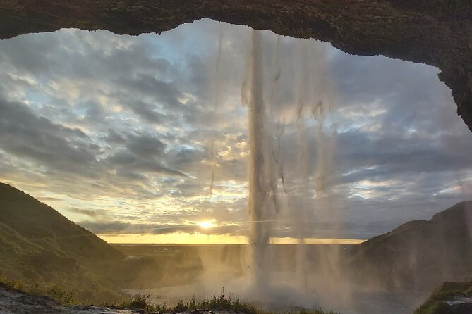 Private Iceland South Cost Tour and Glacier Hike - Breathtaking Scenery
