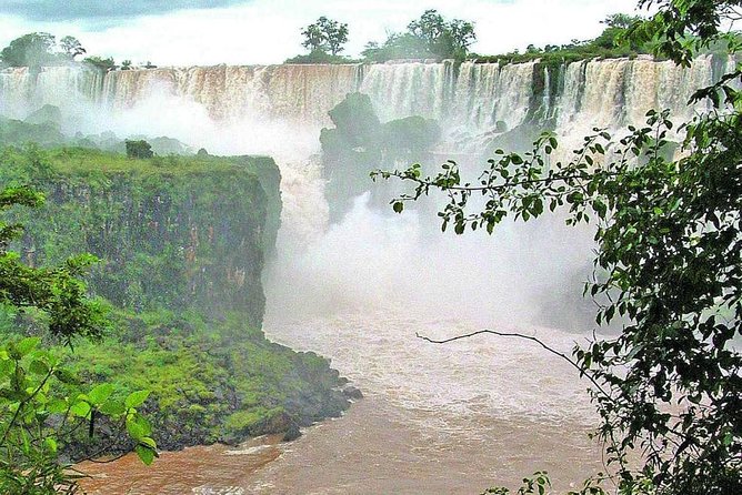 Private Iguazu Day Tour With the GREAT ADVENTURE on Boats - Circuits and Activities