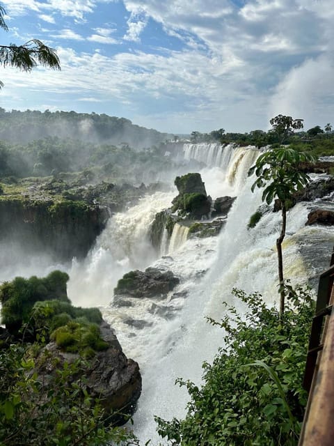 Private Iguazu Falls Tour: Brazil & Argentina in 1 Day - Guided Tour in Argentina