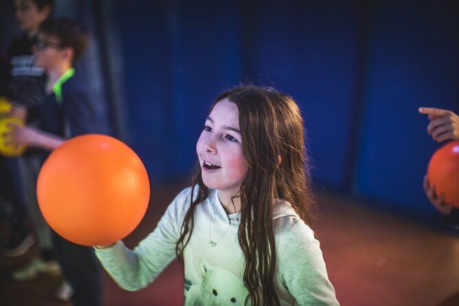 Private Immersive Play Wall Experience in Nottingham - Booking and Meeting Information