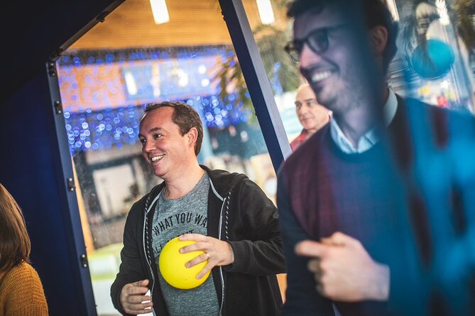 Private Immersive Play Wall Experience in Nottingham - Selecting Games and Optimizing Time