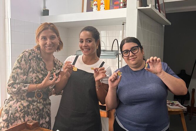 Private Initiation Workshops to Jewelry in A Coruña - Cancellation and Pricing