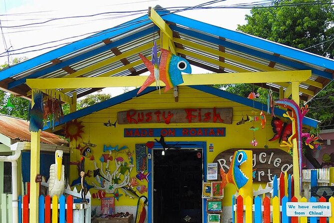 Private Island Tour Explore Roatan With Professional Tour Guide - Key Points