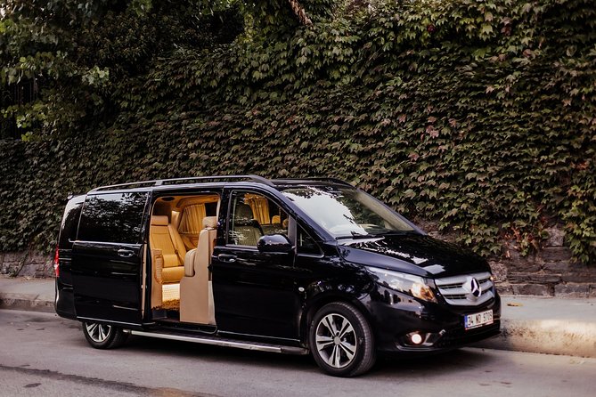 Private Istanbul Airport Transfer to Blue Mosque Sultan Ahmet - Key Points