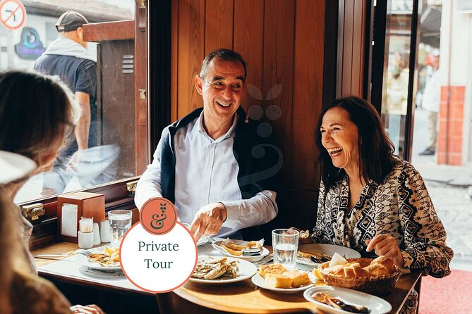 PRIVATE ISTANBUL FOOD TOUR & Hidden Pearls of the Old City - Exploring the Old City