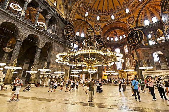 Private Istanbul Old City Tour With Local Expert Guide - Attraction Accessibility and Schedule
