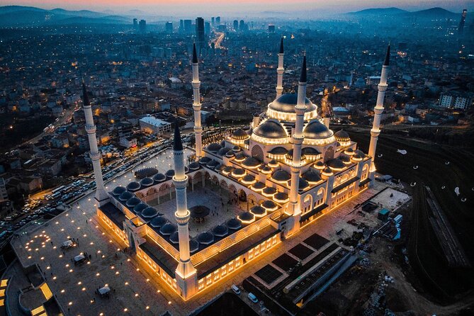 Private Istanbul Tour From Galataport Cruise Ships - Discovering the Grandeur of Hagia Sophia