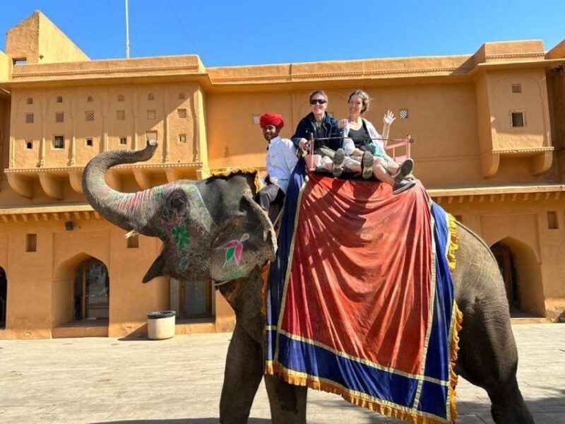 Private Jaipur Day Trip by Superfast Train With Lunch - Itinerary and Highlights