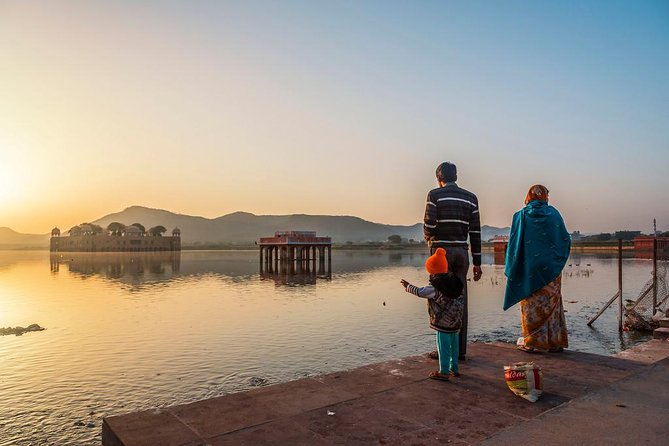 Private Jaipur Local City Sightseeing Tour With Car - Pickup and Meeting Details
