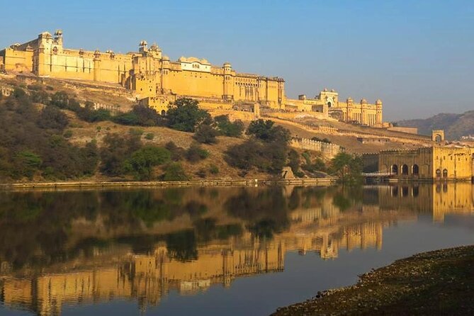 Private Jaipur Pink City Tour by Car & Driver With a Tour Guide - Pickup and Drop-off Details