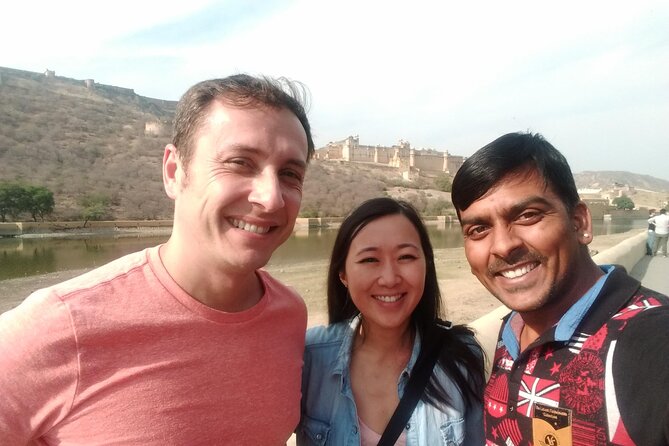 Private Jaipur Pink City Tour by Car & Driver With a Tour Guide - Additional Information and Tips