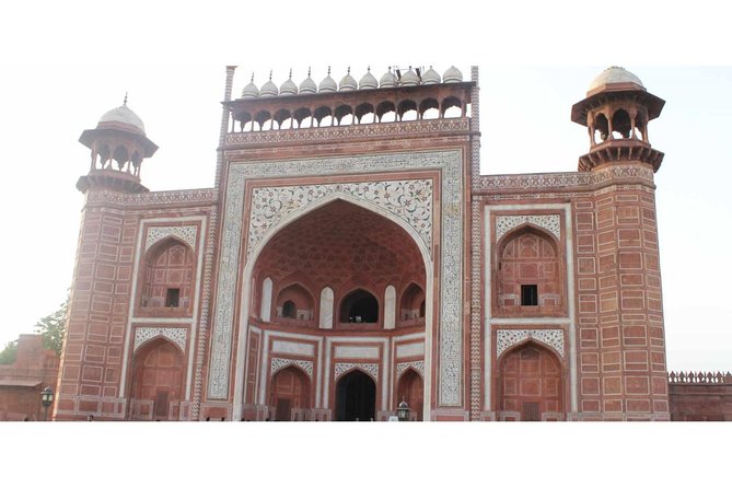 Private Jaipur Region 4 Day Sightseeing Tour - Qualified Guide Services