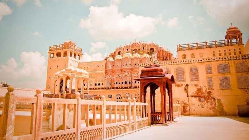 Private Jaipur Same-Day Tour From Delhi by Car - Transportation and Comfort