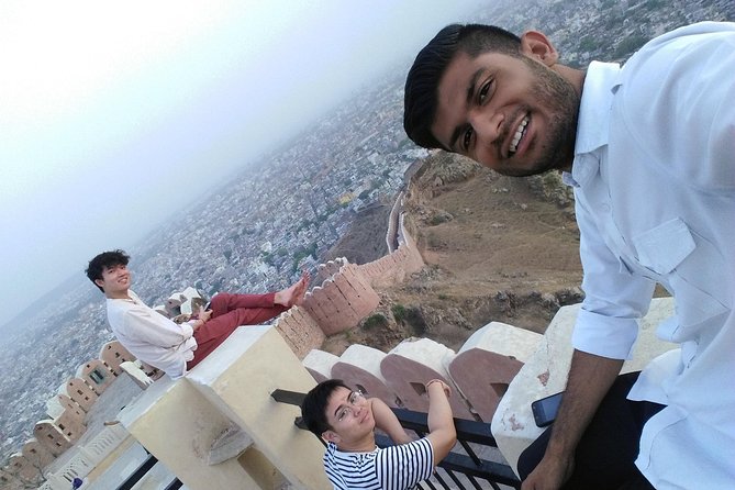 Private Jaipur Sightseeing Tour by Car With Driver - Important Information