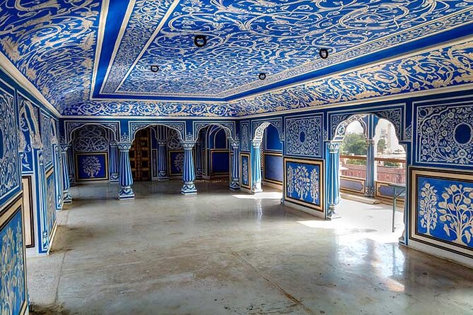 Private Jaipur Tuk Tuk Full Day Trip With Pickup - Participant Requirements and Restrictions