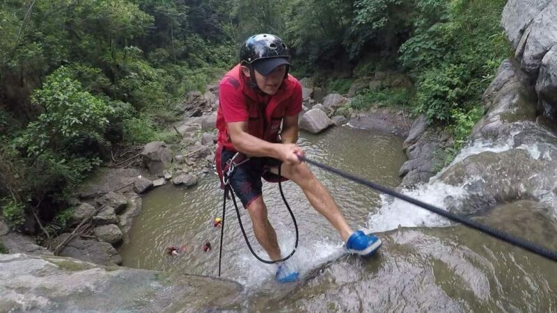 Private: Jarabacoa: Jimenoa River Canyoning and Rappelling - The Experience in Detail