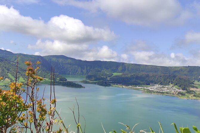 Private Jeep Tour in São Miguel Island - Lagoa Do Fogo: the Hidden Lake