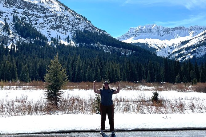 Private Jeep Tour of Yellowstone's Winter Wonderland - Key Points