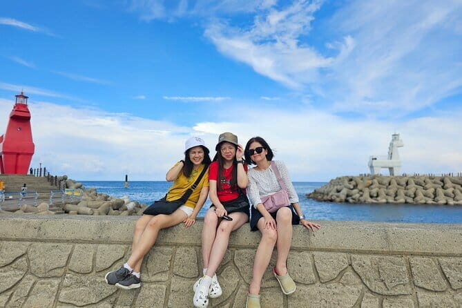 Private Jeju Customized Tour with Local Guide Mr.LEE Hong-min - What You Can Expect from a Typical Day