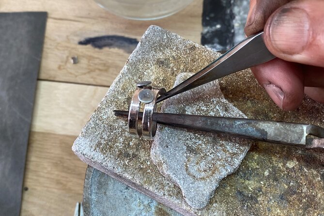 Private Jewellery Workshop in Albufeira - Workshop Location and Parking