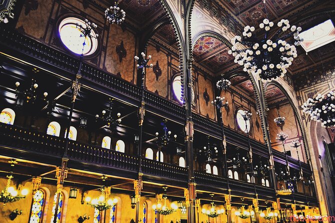 Private Jewish Heritage Tour of Budapest With Local Expert - Key Points