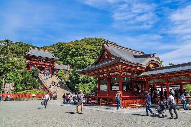 Private Kamakura and Yokohama Sightseeing Day Trip With Guide - Transportation Details