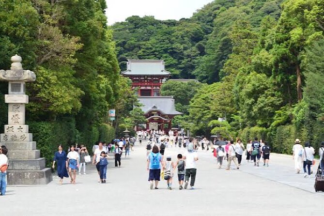 Private Kamakura and Yokohama Sightseeing Day Trip With Guide - Pickup Location