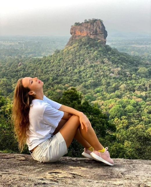 Private Kandy to Sigiriya Day Tour - Itinerary Highlights