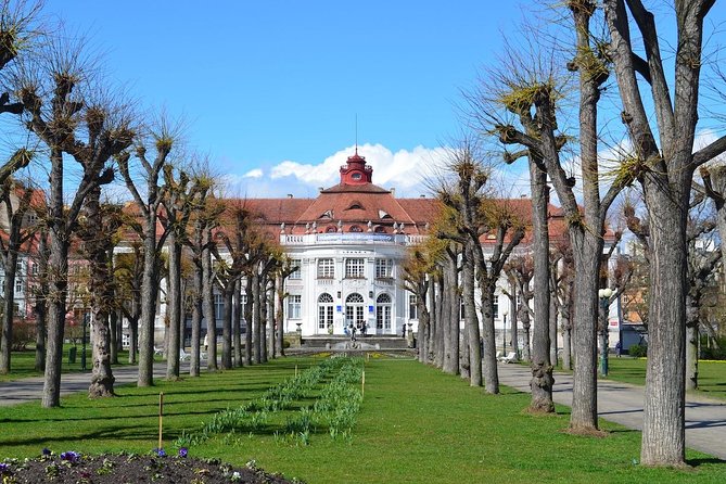 Private Karlovy Vary Trip From Prague With Glassworks All-Incl. - Footsteps of Kings and Stars