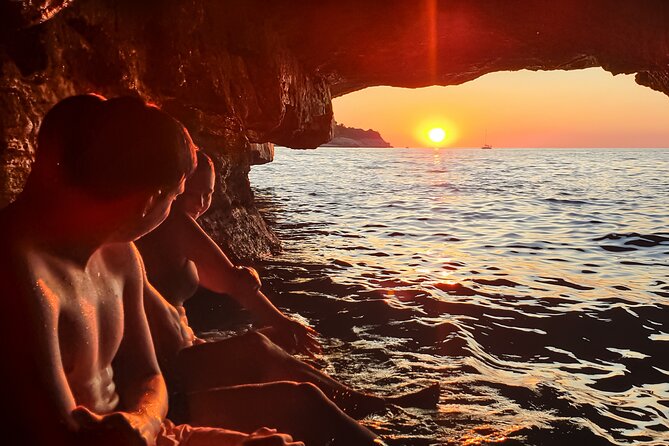 Private Kayak Tour: Explore the Caves and Turquoise Bays in Pula - Participant Requirements