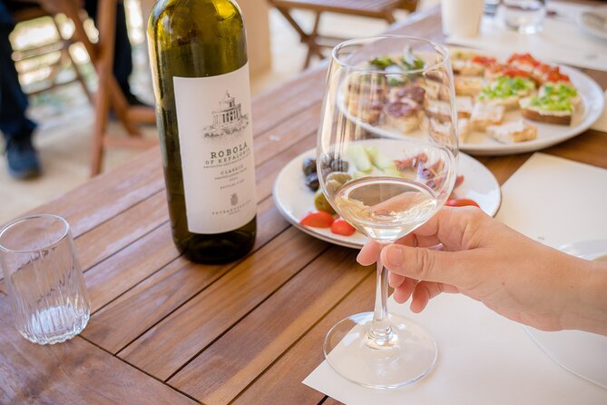Private Kefalonian Olive Oil, Honey Tasting and Wine Tour - Quick Points