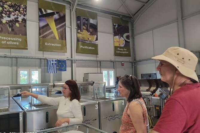 Private Kefalonian Olive Oil, Honey Tasting and Wine Tour - Olive Oil Tasting Experience