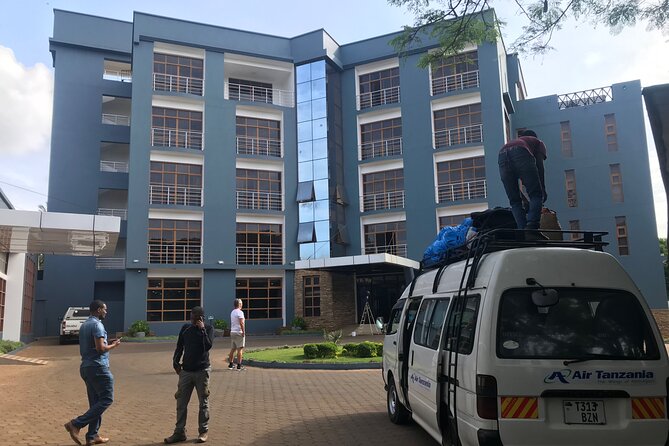 Private Kilimanjaro Airport Transfer to or From Tanzania - Included in the Transfer