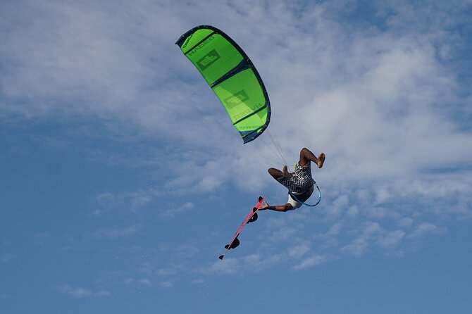 Private Kitesurfing Lessons @ Playa Salinas - Transportation and Location