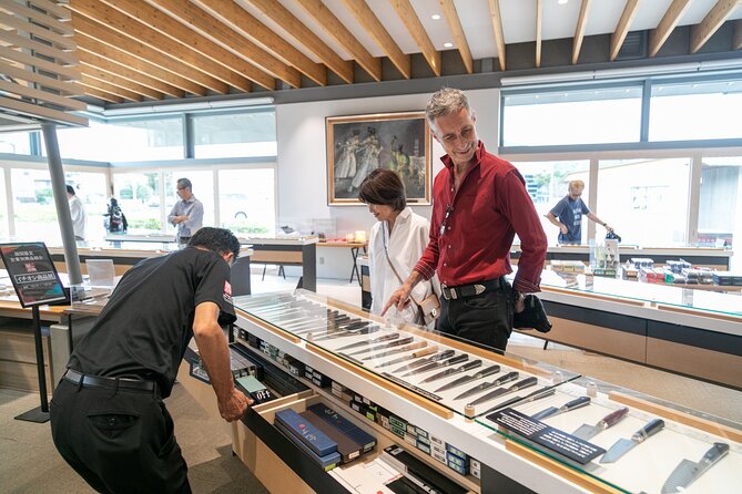 Private Knife Purchasing Tour in Seki Gifu - Cancellation Policy